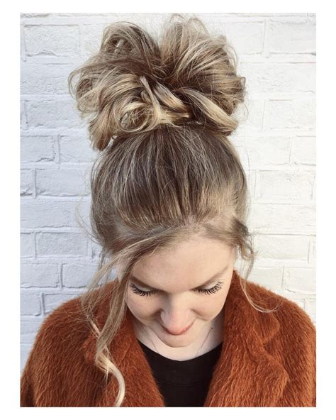 37 Long Hair Styles That Are Quick, Easy, and On Trend in 2023